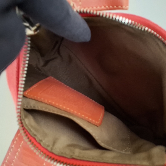 Coach Red Signature Purse - Picture 3 of 16